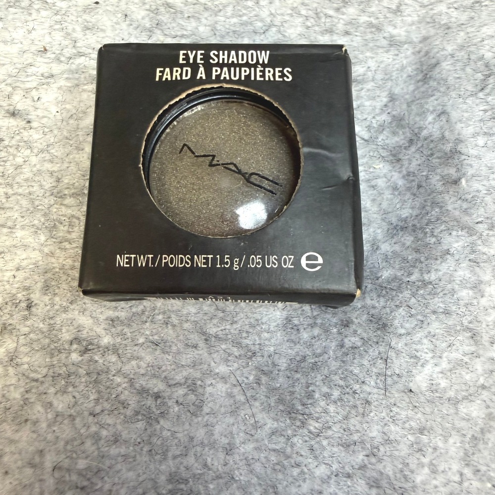 MAC Cosmetics Single Eye Shadow Concrete Satin Taupe Grey A21 1.5g .05oz NIB